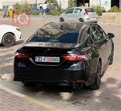 تۆیۆتا کامری